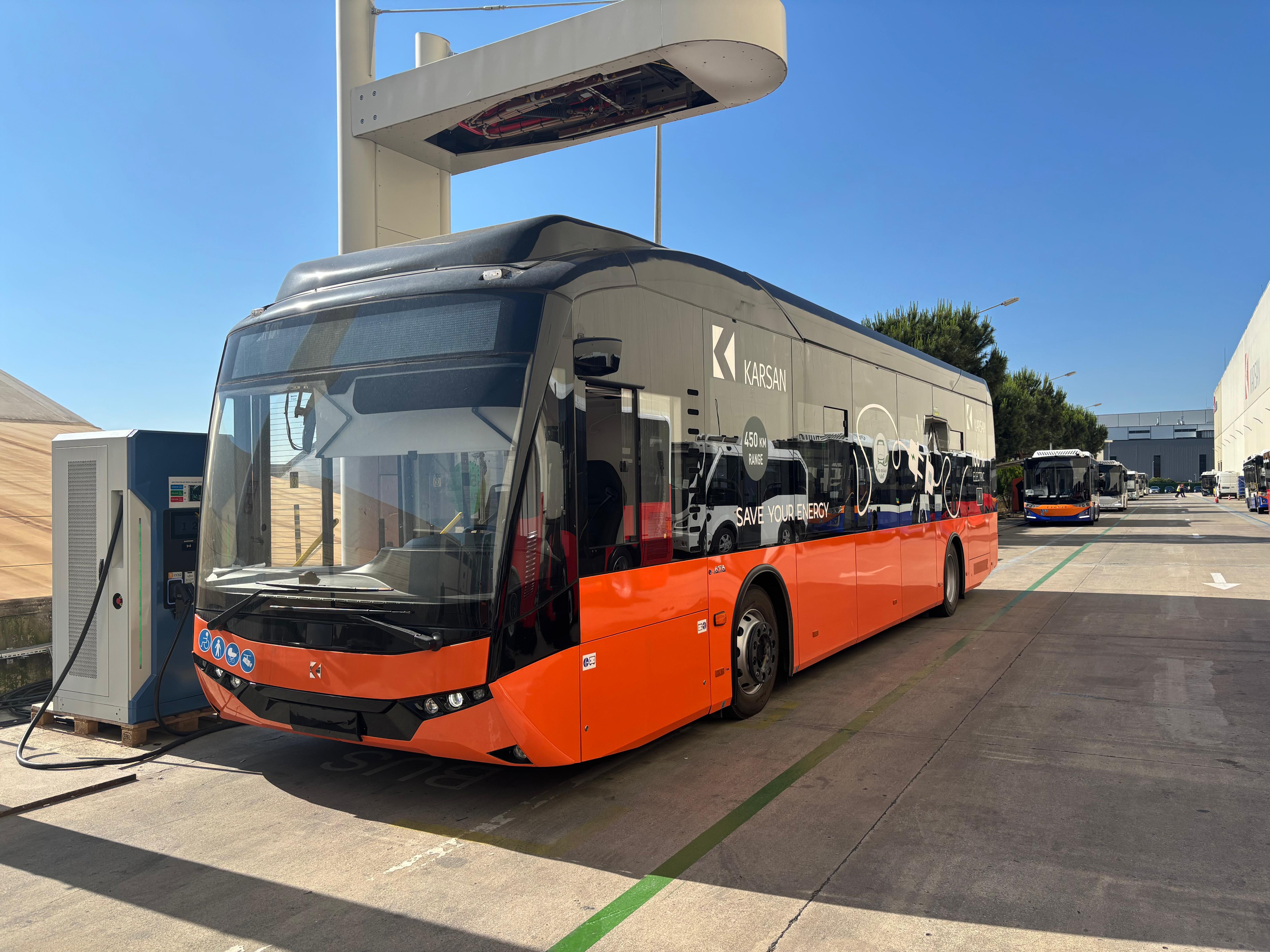 ATA-12M Fuel Cell Bus